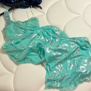 One shoulder formal dress